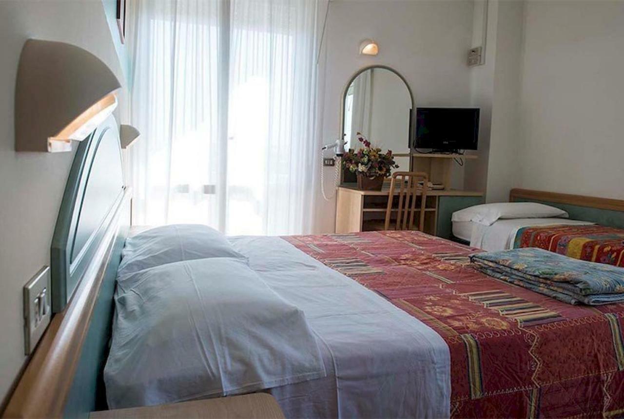Hotel Milord Cesenatico Dış mekan fotoğraf